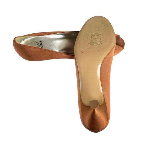 Stuart Weitzman Satin Bronze Peep Toe Kitten Heel Leather Pumps Women’s Size 8 - Picture 6 of 7
